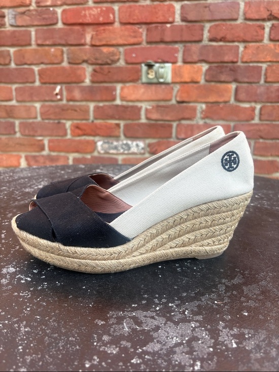 Tory Burch Shoes - Tory Burch Women’s Black Espadrille Platform Peep-Toe Wedges size 9.5